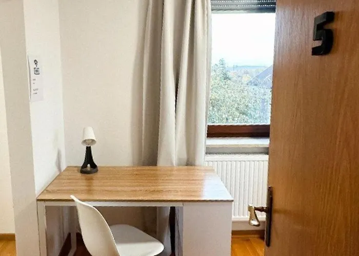 Sali Homes K39 Monte-carlo -spacious 6-bedroom With Terrace And Garden Views In Ideal For Groups דירה *